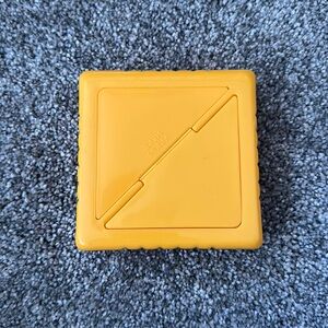 Vintage Kellogg’s Cheez-it snack container